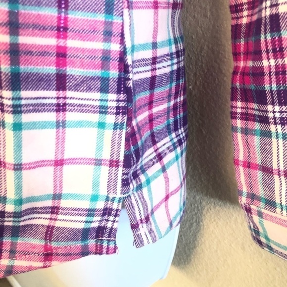 Land’s End Girls Button Down Flannel Shimmer Plaid Shirt Size L-14 - Picture 3 of 15